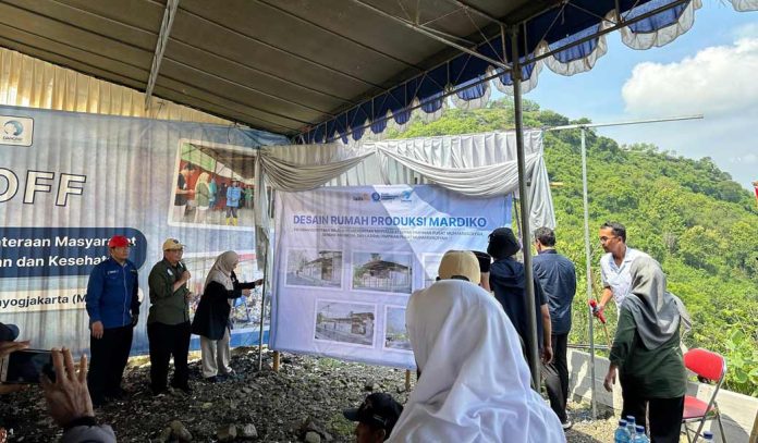 Muhammadiyah Tingkatkan Kesejahteraan Pemulung Melalui Pembangunan Rumah Produksi Pengolahan Sampah